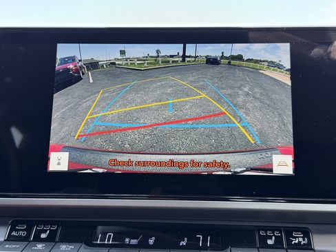 Certified 2025 Toyota Camry XSE AWD/4WD image 32