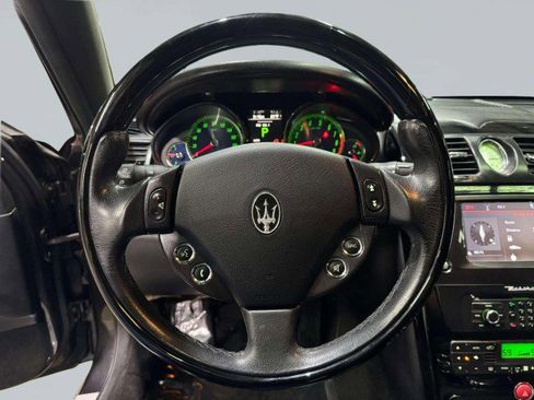 Used 2013 Maserati Quattroporte S image 25