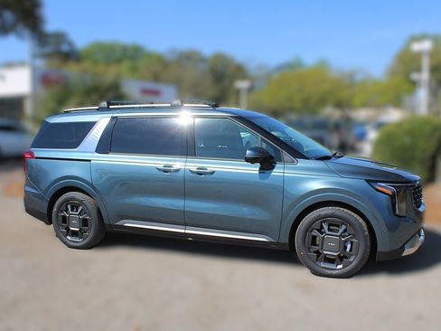 New 2026 Kia Carnival SX image 4