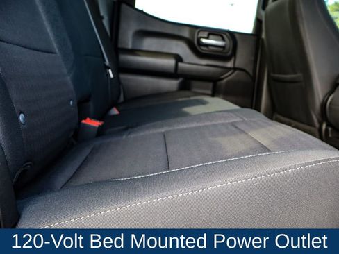 Used 2024 Chevrolet Silverado 1500 Custom image 18