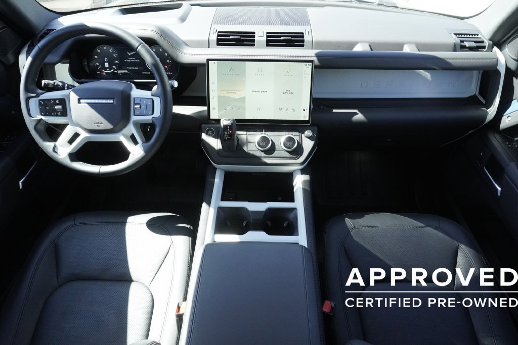 Used 2026 Land Rover Defender 110 S AWD/4WD image 9