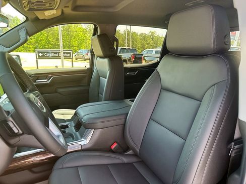 New 2026 GMC Sierra 1500 Elevation w/ Elevation Premium Package AWD/4WD image 8