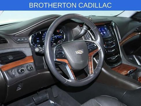 Used 2016 Cadillac Escalade ESV Premium AWD/4WD image 21