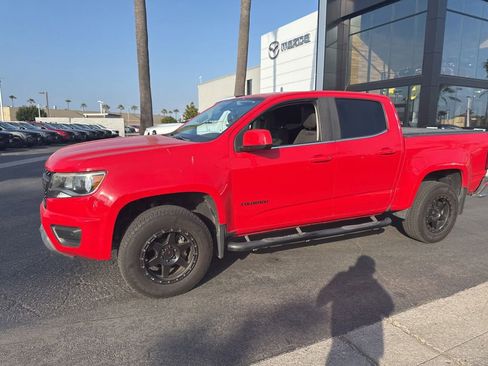 Used 2017 Chevrolet Colorado LT RWD image 3