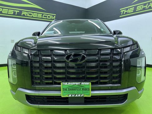 Used 2024 Hyundai Palisade Limited AWD/4WD image 3