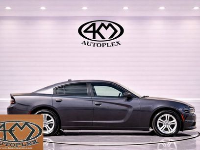 Used 2022 Dodge Charger SXT w/ Leather Interior Group