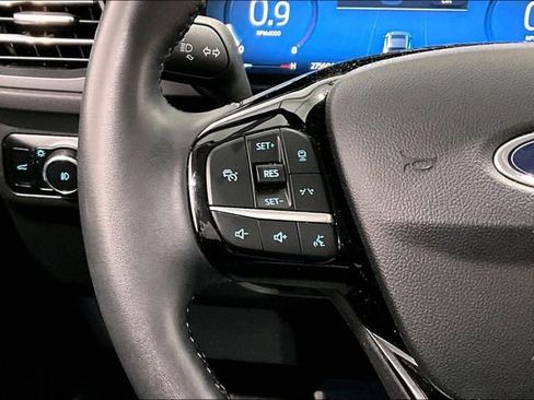 Used 2024 Ford Escape Platinum image 11