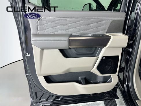 New 2026 Ford F350 Platinum w/ Platinum Plus Package image 32