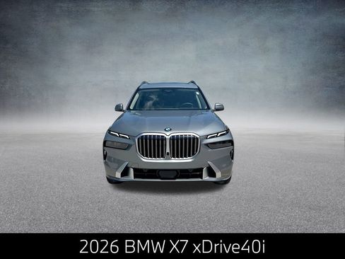 Used 2026 BMW X7 xDrive40i image 3