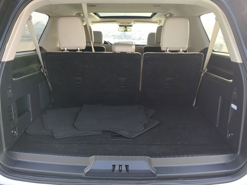 Used 2024 Ford Expedition Max Limited image 30