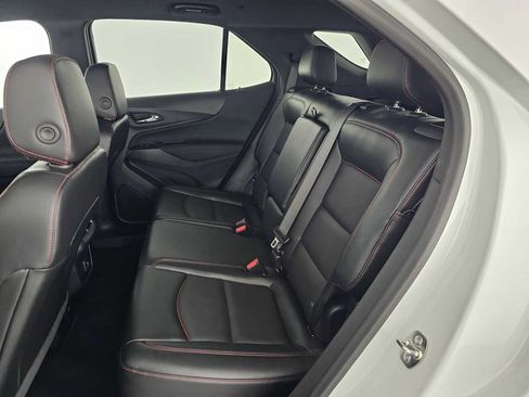 Used 2024 Chevrolet Equinox RS w/ RS Leather Package FWD image 18