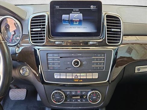 Used 2018 Mercedes-Benz GLS 450 4MATIC image 14