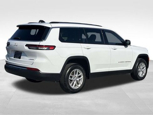 Used 2024 Jeep Grand Cherokee L Laredo image 7