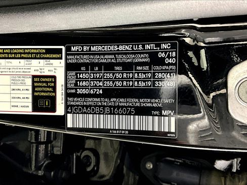 Used 2018 Mercedes-Benz GLE 550e 4MATIC image 19