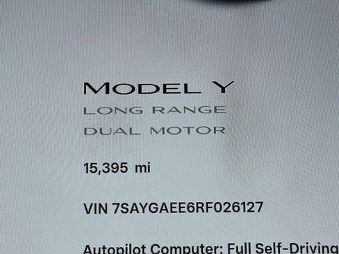 Used 2024 Tesla Model Y Long Range image 18