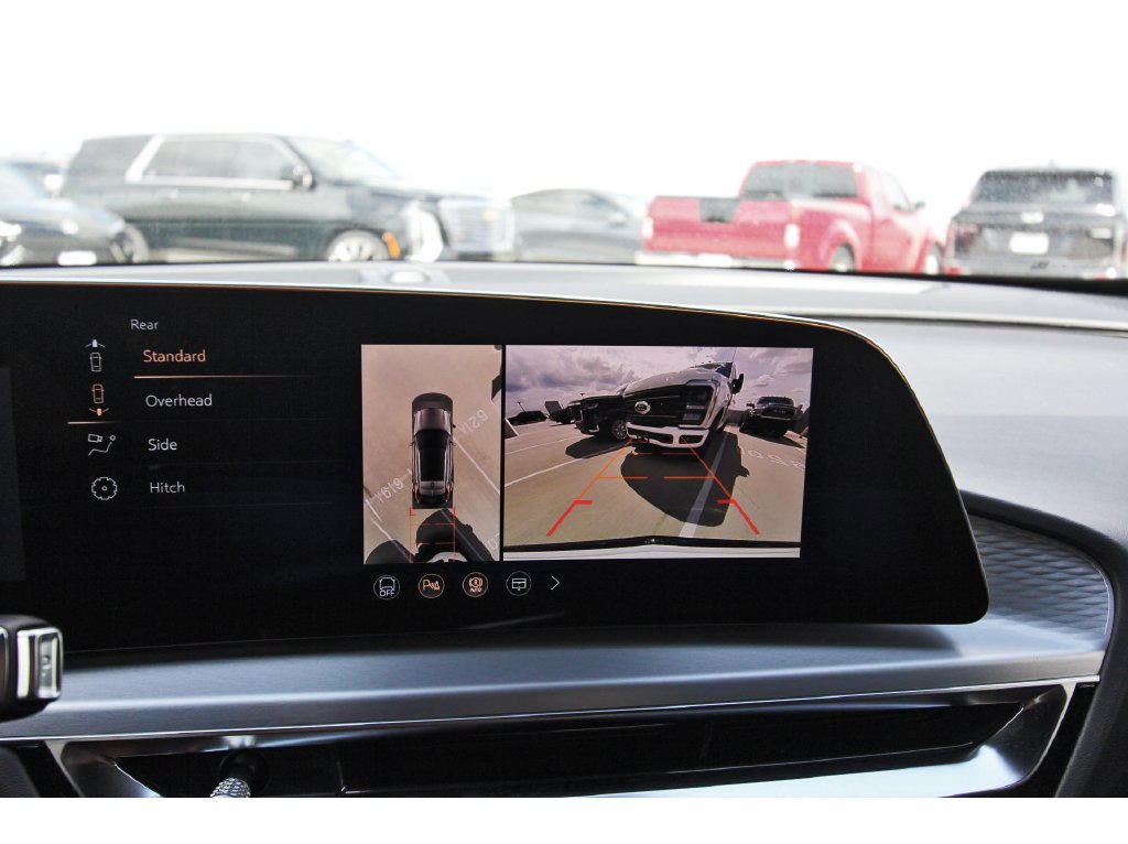 New 2027 Cadillac Lyriq Sport RWD image 17