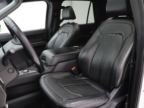 Used 2021 Ford Expedition Max Limited AWD/4WD image 16