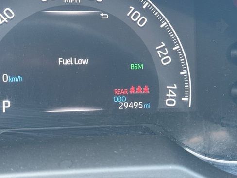 Used 2025 Toyota RAV4 XLE image 17