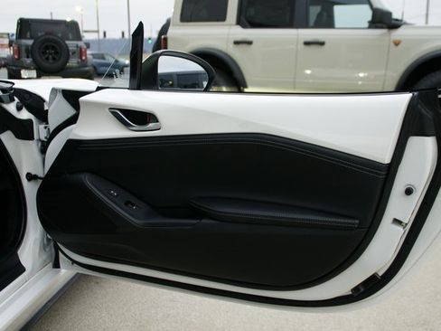 Used 2024 MAZDA MX-5 Miata Grand Touring w/ Weather Package image 25