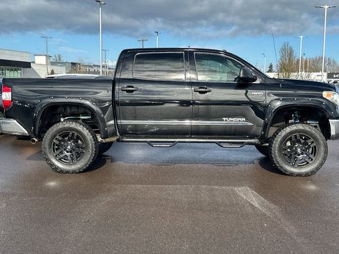 Used 2014 Toyota Tundra SR5 w/ SR5 Upgrade Package image 3