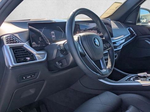 Certified 2024 BMW X5 sDrive40i w/ Premium Package image 11