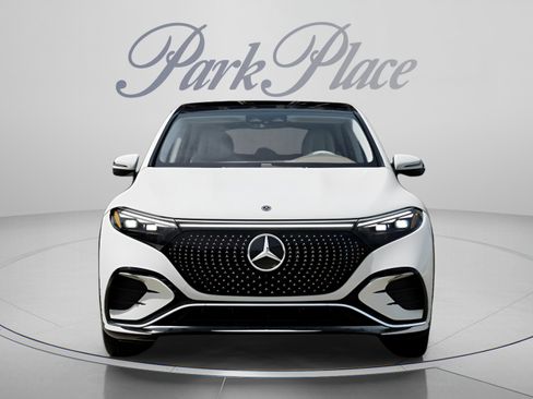 Certified 2023 Mercedes-Benz EQS 580 4MATIC SUV image 36