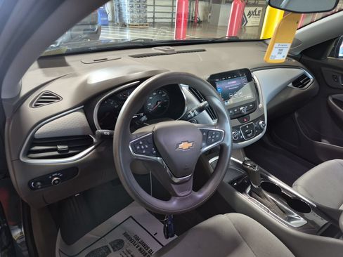 Used 2019 Chevrolet Malibu LS w/ Driver Confidence Package II FWD image 10