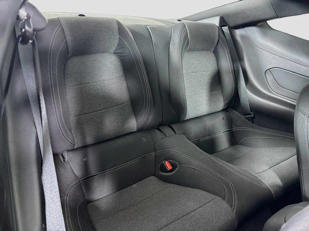 Used 2024 Ford Mustang Coupe RWD image 25