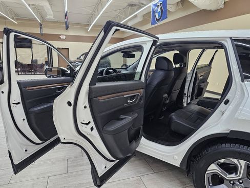 Used 2017 Honda CR-V EX-L image 16