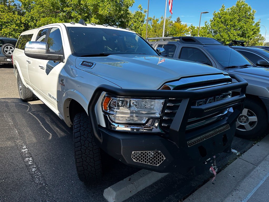 Used 2022 RAM 3500 Limited AWD/4WD image 3