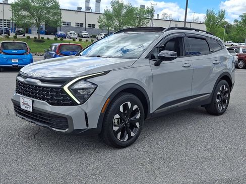 Used 2023 Kia Sportage X-Line w/ X-Line Premium Package image 3