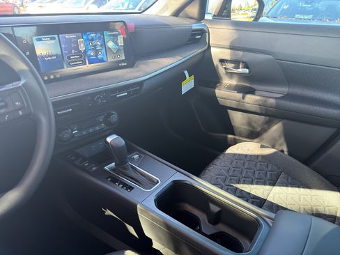 New 2026 Nissan Kicks SV w/ SV Premium Package image 22