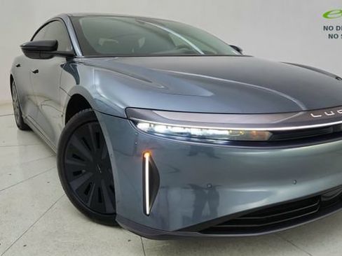 Used 2025 Lucid Air Pure RWD image 89