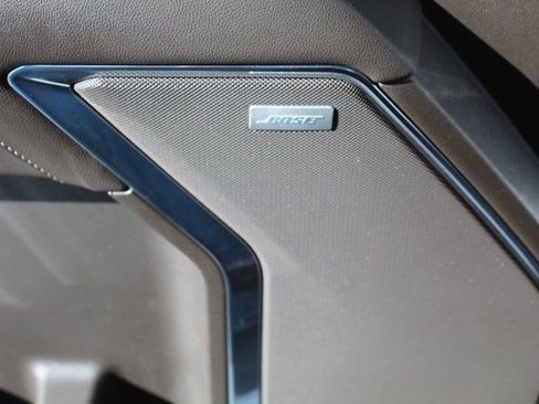 Used 2023 GMC Sierra 1500 SLT image 39