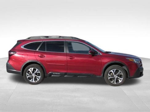 Used 2021 Subaru Outback Limited XT w/ Popular Package #2 AWD/4WD image 3