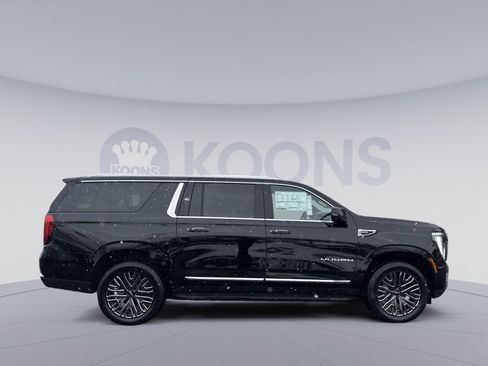 New 2026 GMC Yukon XL Elevation image 7