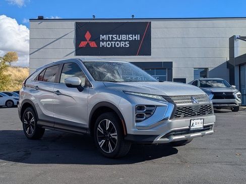Used 2024 Mitsubishi Eclipse Cross SE image 1