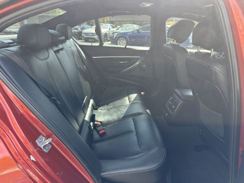 Used 2018 BMW 330e RWD image 22