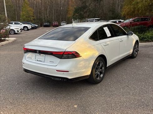 Used 2025 Honda Accord EX-L image 5