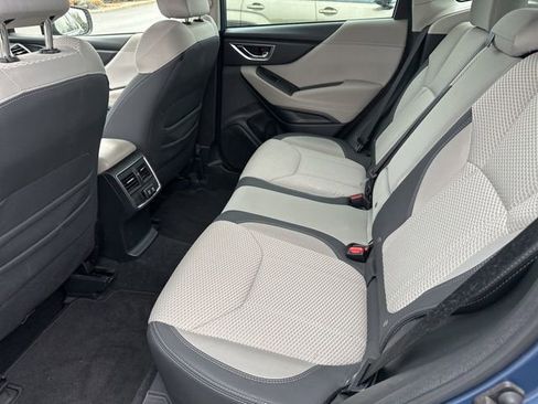 Used 2023 Subaru Forester Premium image 7