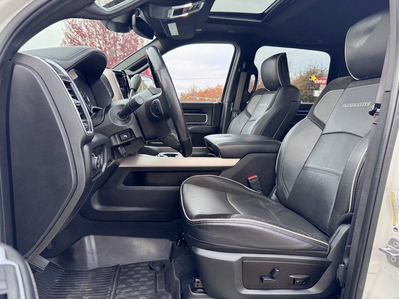 Used 2019 RAM 2500 Laramie AWD/4WD image 6
