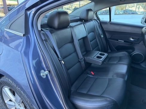 Used 2014 Chevrolet Cruze LT w/ Sun, Sound and Sport Package image 28