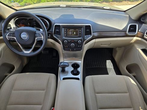 Used 2015 Jeep Grand Cherokee Laredo w/ Quick Order Package 23E RWD image 14