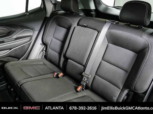 Used 2024 GMC Terrain SLE FWD image 16