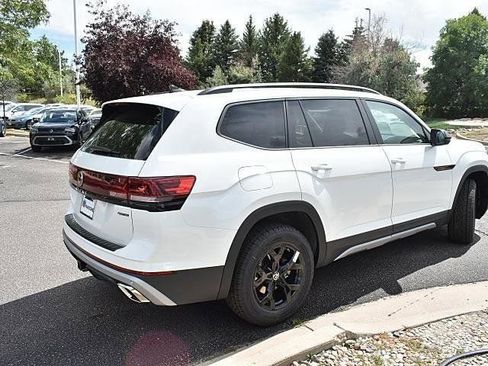 New 2026 Volkswagen Atlas Peak Edition AWD/4WD image 6