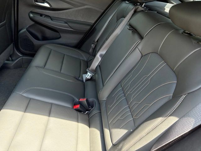 New 2026 Buick Envista Preferred FWD image 5
