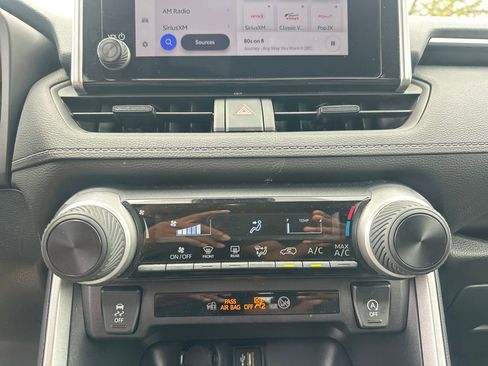 Used 2025 Toyota RAV4 LE image 17