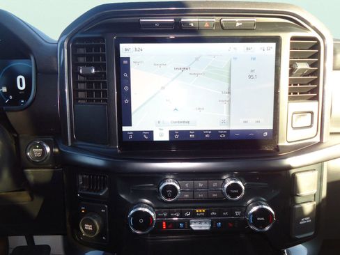 Used 2023 Ford F150 Lariat w/ Equipment Group 502A High image 18