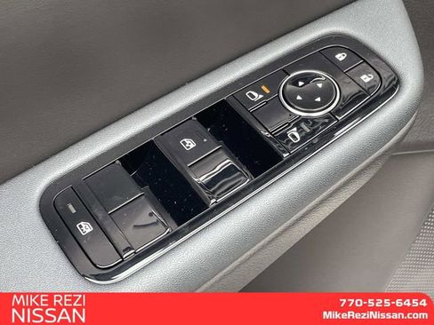 New 2026 Nissan Leaf Platinum+ w/ Cargo Package (Platinum+) image 13