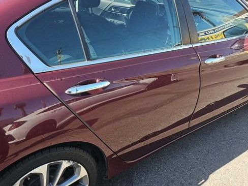 Used 2015 Honda Accord Sport image 3